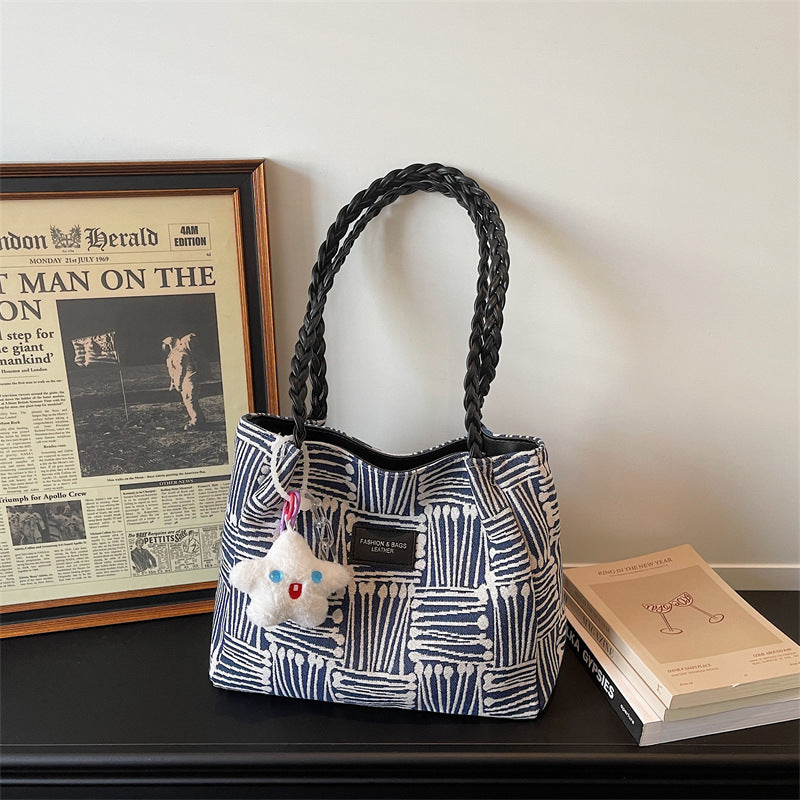 Trendy & unique designer handbag for women - 2026 new collection: large capacity, versatile shoulder bag & tote for work and everyday use