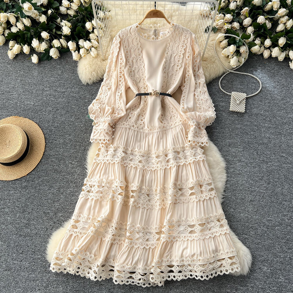 High-end elegant women's evening gown  new collection: court style retro heavily embroidered hollow-out lace patchwork french dress