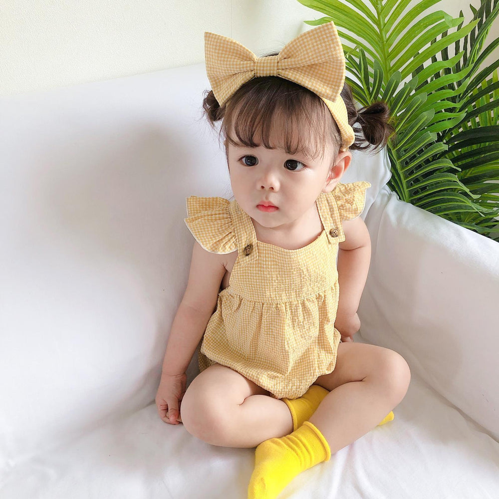 Infant summerk-style baby girl small plaid flying sleeves triangular bag butt shirt newborn haha wear headband