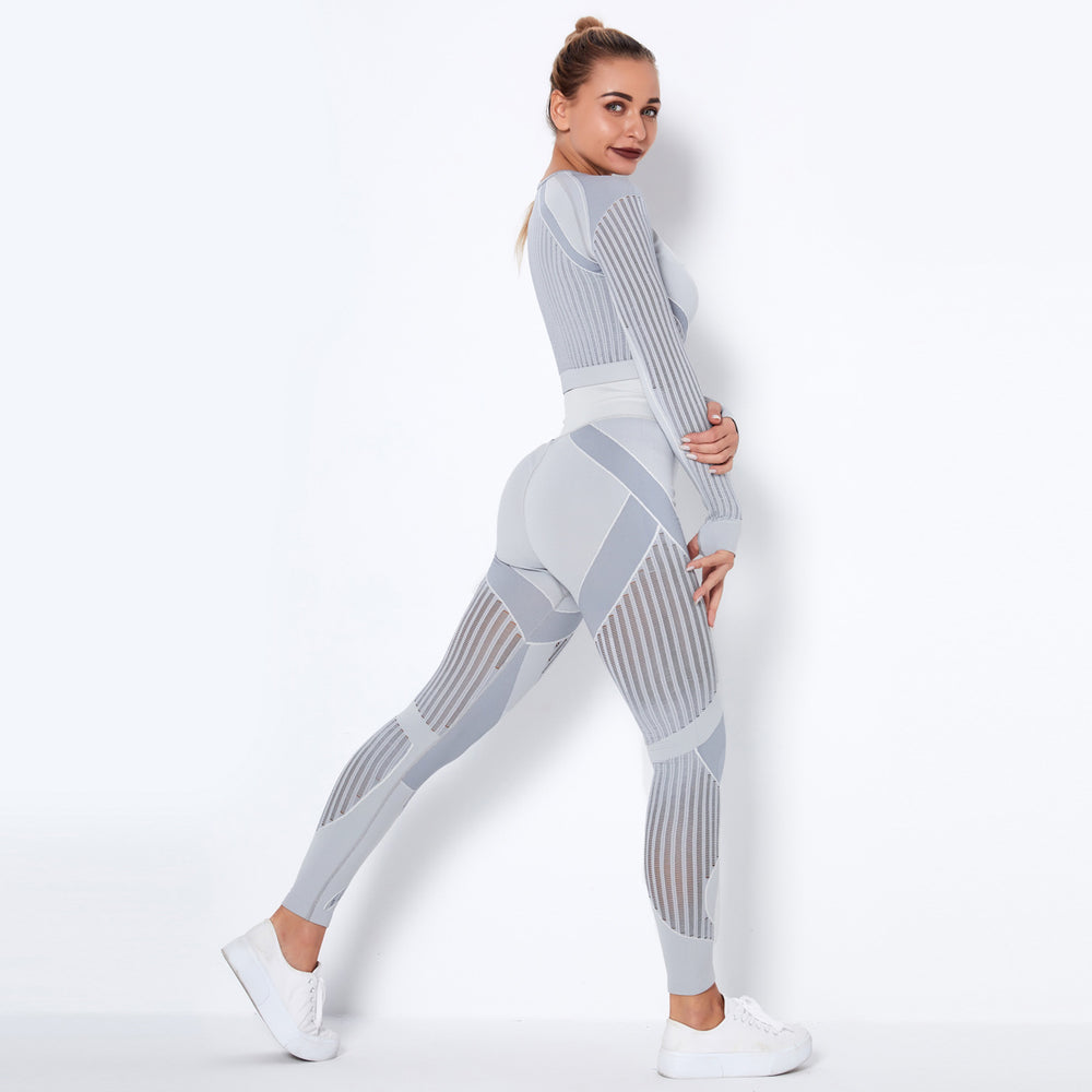 Processing and customization of seamless knitting oem fashionnet celebrity tight butt sports and fitness yoga suit customized upon request