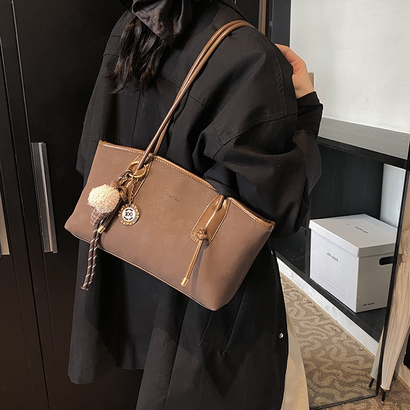 Retro large-capacity bag women's autumn and winter new foreign-style texture shoulder bag casual messenger bag small square bag tote bag