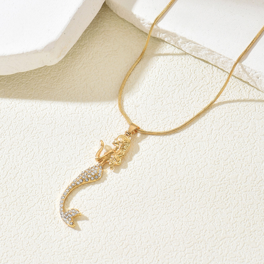 Wholesale mermaid pendants: european & american style, cute beach necklace, light luxury diamond-accented, versatile metal choker for women