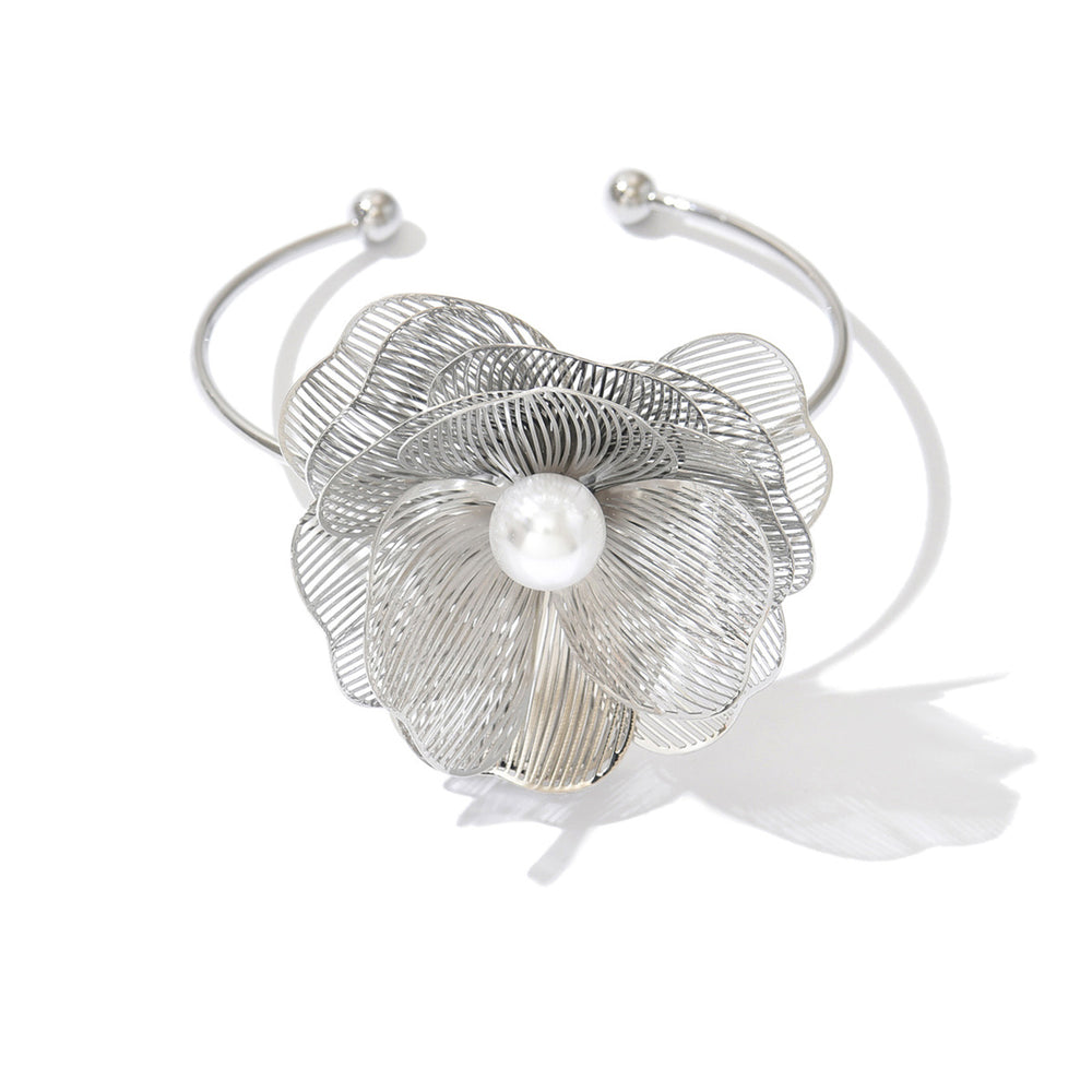 Flower ring wholesale european and american cross-border temperament exaggerated bracelet for women niche style high-end sense of hollow stacked layered bracelet