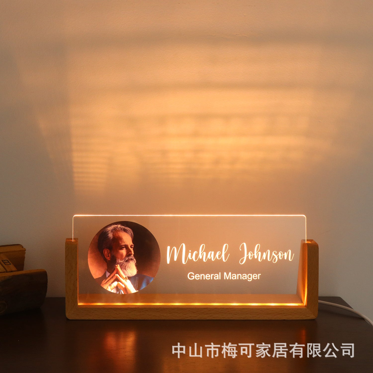 Personalized UV printing night light  acrylic photo stand desk lamp wooden ambient light to send wine to friends