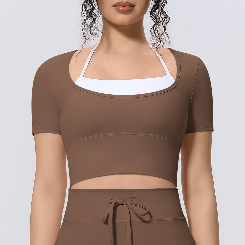 Cloud-feel two-piece look yoga top with built-in bra pads - perfect for outdoor running, fitness, pilates, and activewear
