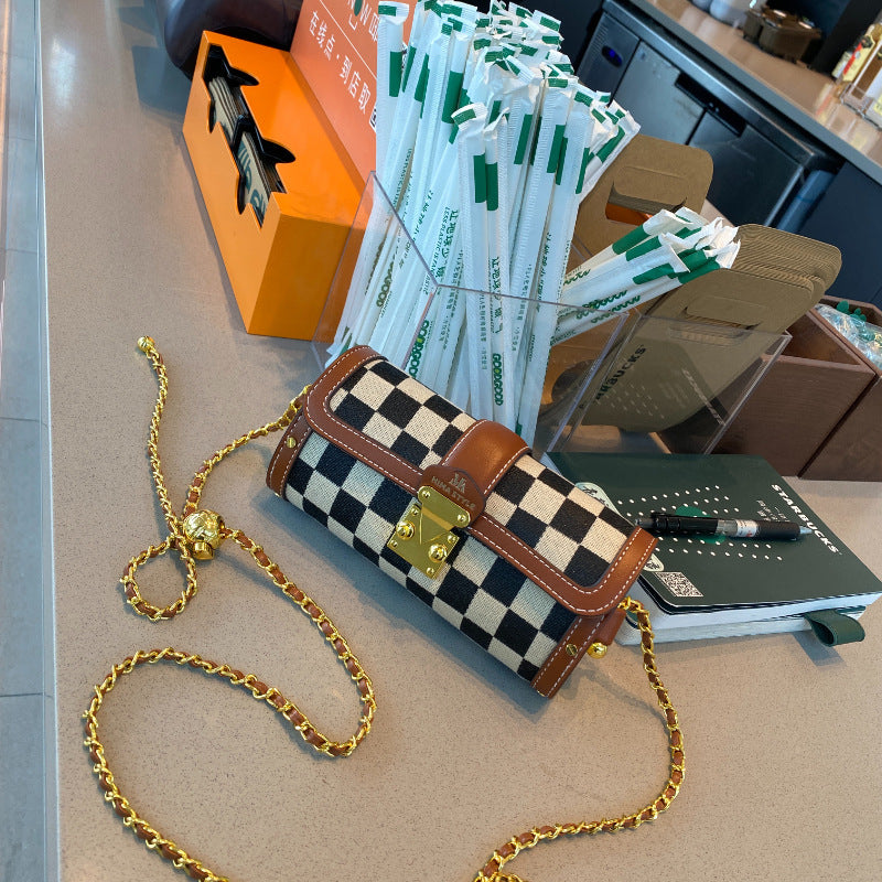 Retro Babylon chain bag, cylinder pillow, shoulder bag, niche design, simple personality, versatile messenger bag