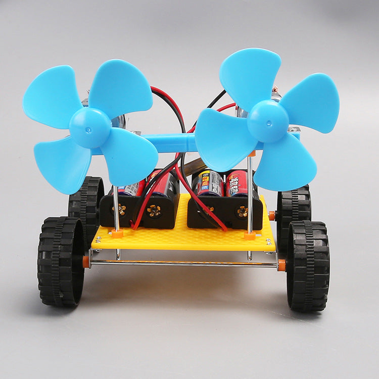 Small Invention Double Wing Wind Racing Technology Power Car DIY Small Production Handmade Materials Puzzle Scientific Experiment