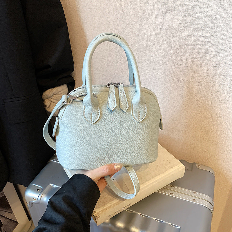 Bowling bag shell bag high sense 2025 popular fashion versatile niche messenger handbag shoulder bag