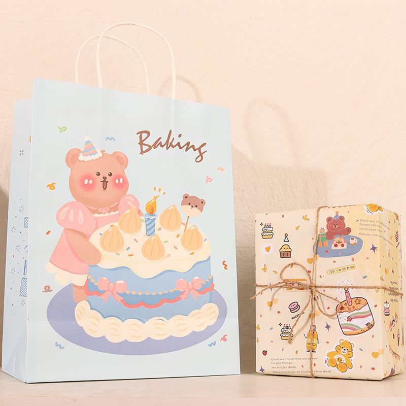 Birthday gift for girls, practical and meaningful, cute student dormitory cat cake humidifier, exquisite