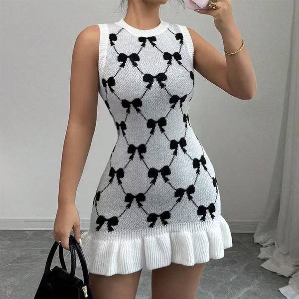 Summer Europe, America 2025 new slim-fit bow jacquard pattern knitted sleeveless pullover dress short skirt