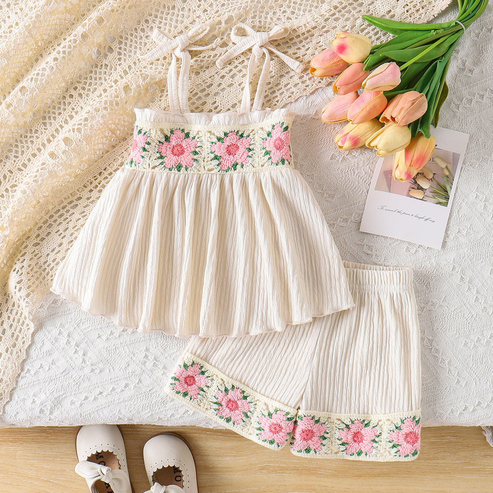 26 summer crochet flower suspender + casual shorts girl cotton and linen western style children's clothing suit wholesale in stock