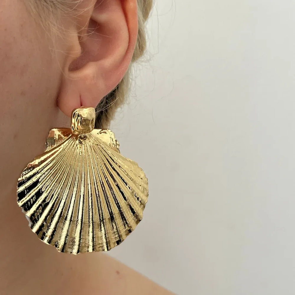 Women's earrings wholesale: european and american cross-border fashion, starfish & seashell earrings, niche high-end, vacation-inspired ocean style studs