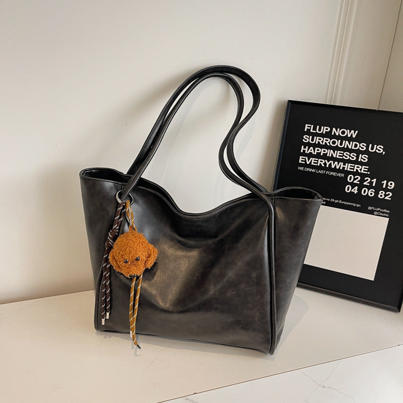 Autumn and winter retro fashion tote bag women's 2025 new commuting large-capacity shoulder bag high-end underarm bag