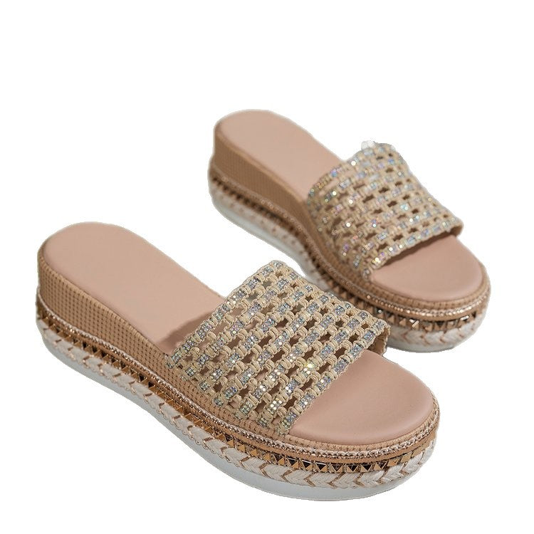 summer new arrival: plus-size chunky sole slides for women (sizes 36-42). wholesale available. dropshipping to  &