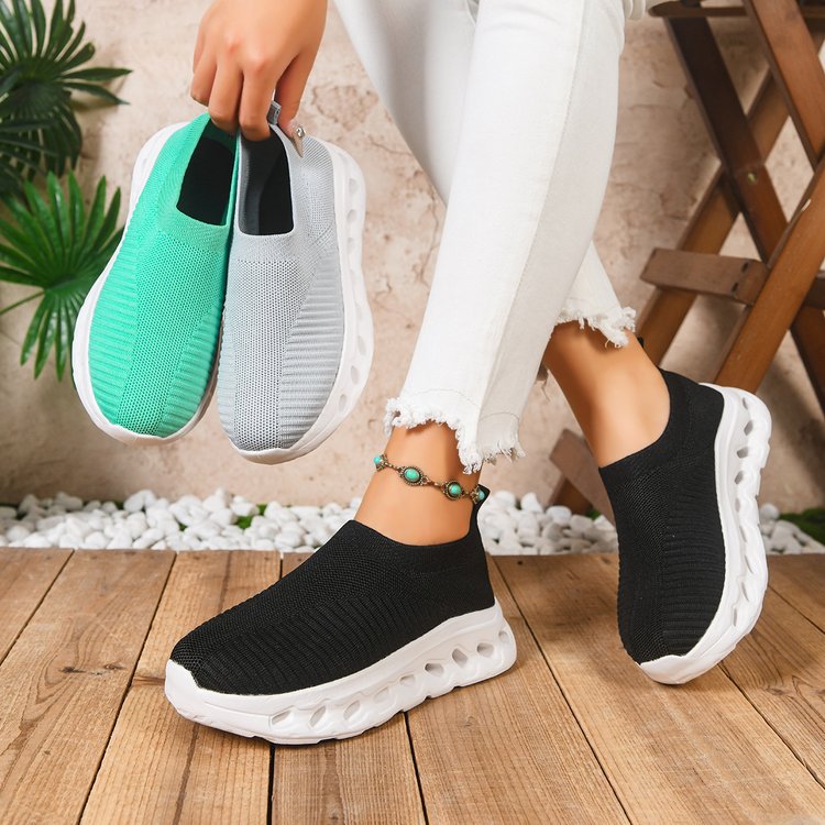 spring/autumn new arrivals: plus-size casual women's flats for cross-border e-commerce. sizes 36-43 available. wholesale options available. dropshipping to  and