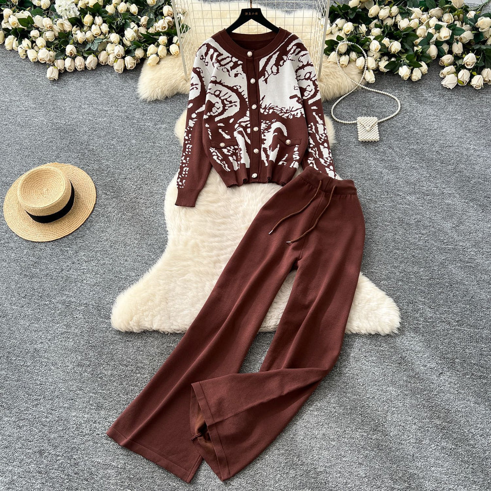 High-end fashionablecontrast colorprinting round neck long sleevesknittingcardigansweater women's high waistloose pantsautumsuit