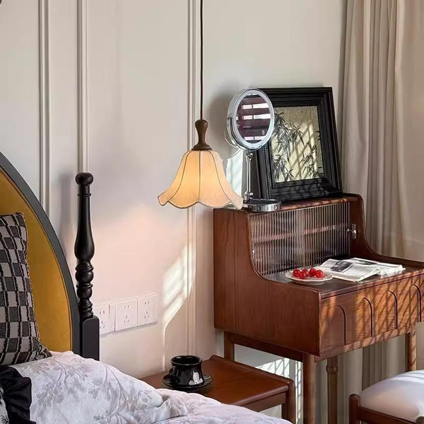 Retro French style bedroom fabric small chandelier printing medieval living room dining room bar solid wood cloakroom lighting