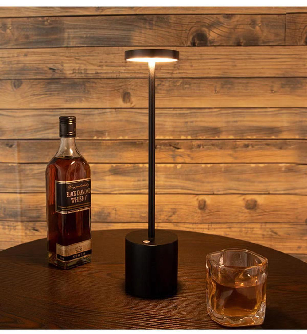 Rechargeable table lamp for restaurants, cafes, bars, and lounges - portable outdoor camping night light