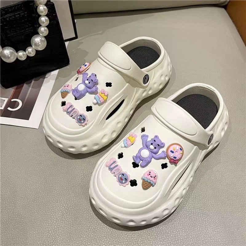 Bottom hole hole shoes women's ins trendy outwear 2023summereasiest for match height increasing platform shoes toe beach sandals cartoon