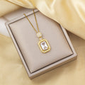 Necklace for women, simple and fashionable, electroplated titanium steel pendant, niche design, accessible luxury, high-end, accessible luxury style, golden clavicle chain
