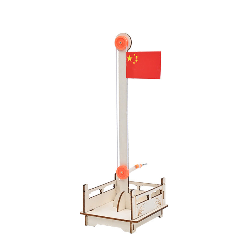 National flag lifting platform Children's patriotic enlightenment education Handmade technology small production Primary school students Science small experimental materials