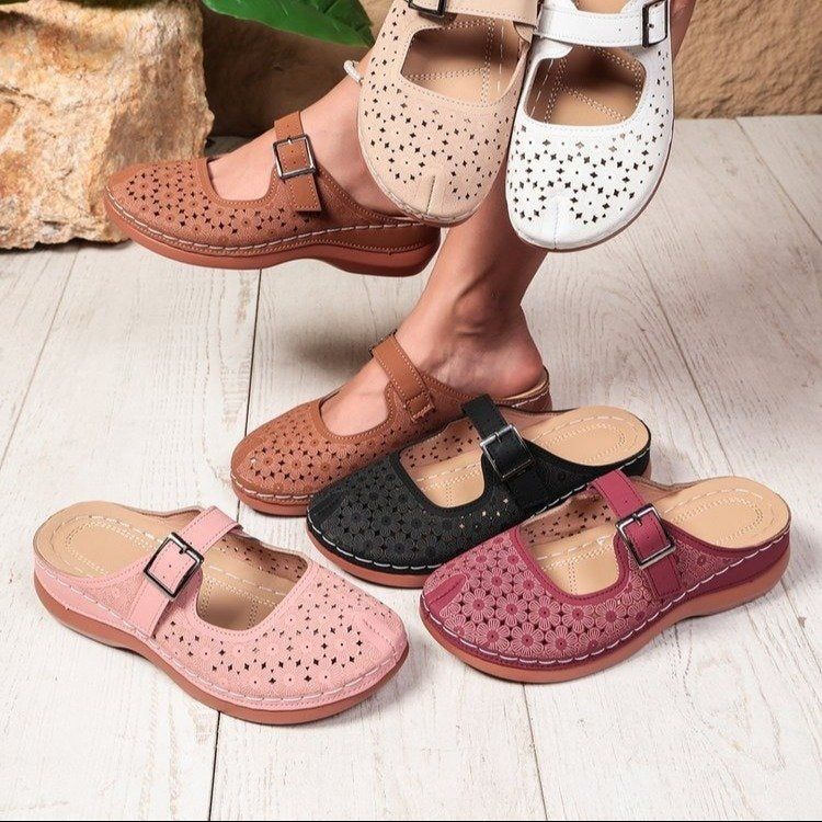 Exportnew arrivalplus sizecut out toe thick bottom slippers women's retro style buckle lazy back empty half slippers sandals wholesale