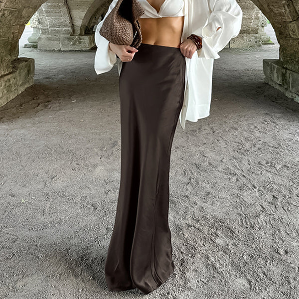 Brown floor-mopping fishtail dress 2024 autumn and winter retro earth brown drape French satin skirt  women's clothing