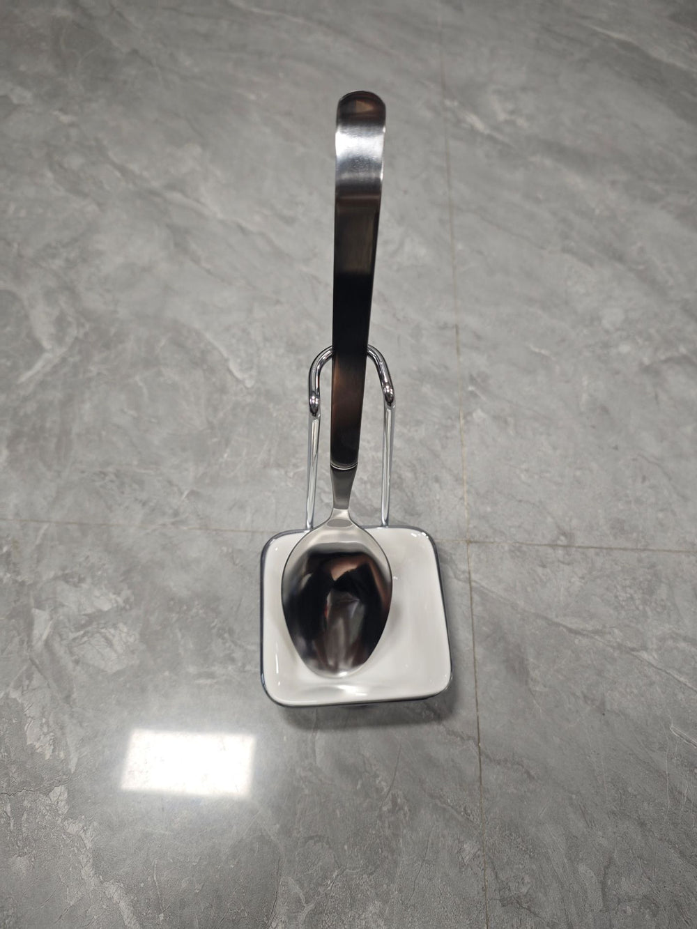Thickened stainless steel buffet spoon rest - commercial grade support for hotels & restaurants - ready to ship wholesale