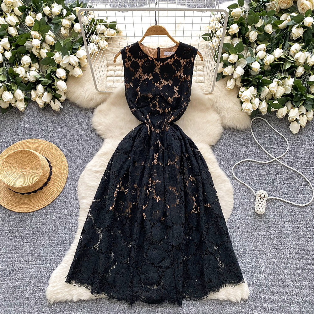 French chic sleeveless lace dress - 2025 summer collection: slim fit, a-line, elegant tank dress/gown