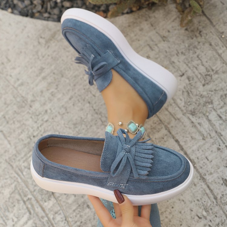 spring new arrivals: plus-size chunky sole casual flats for women (sizes 36-43). wholesale available. dropshipping to  accepted