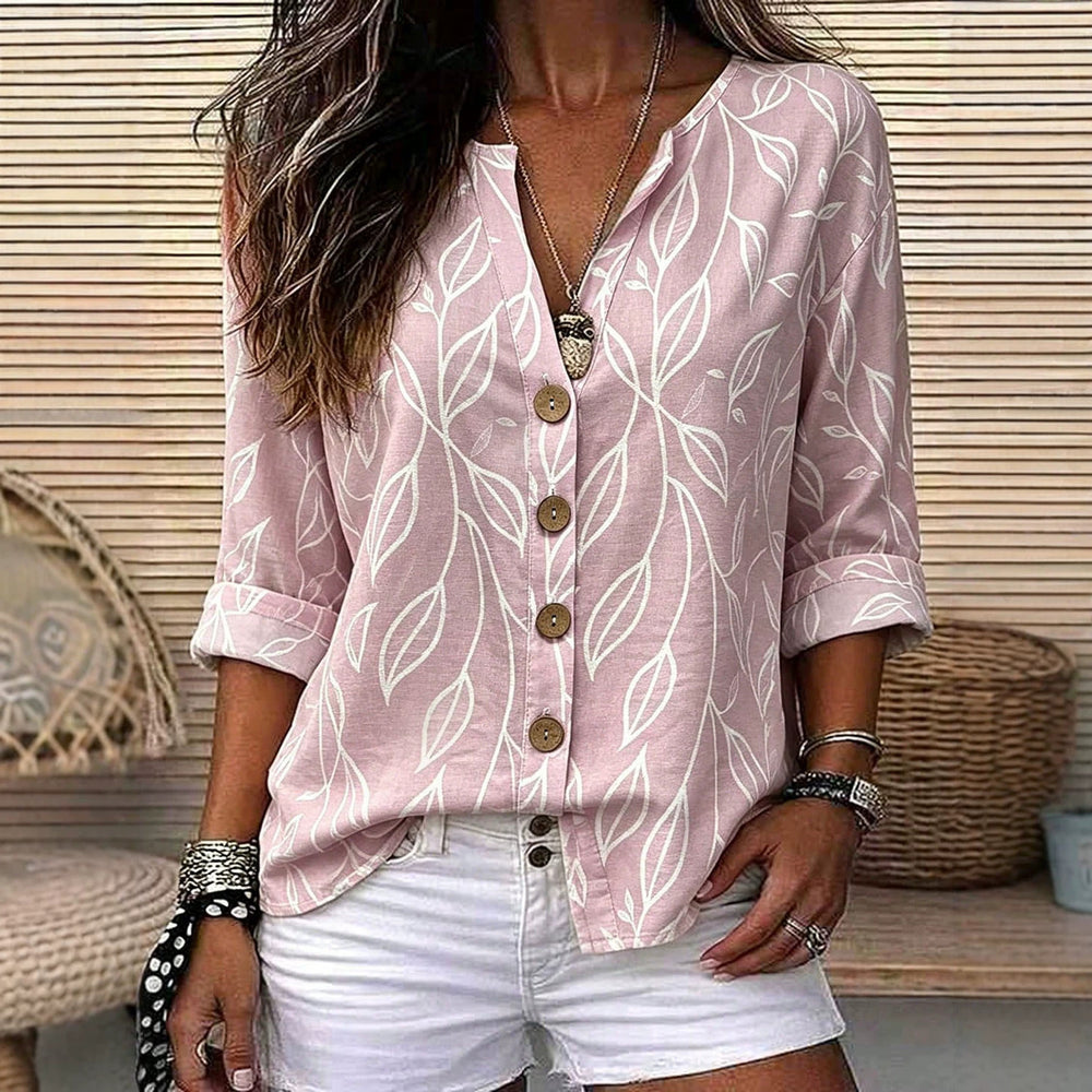 Fashion holiday style vertical pattern blouse, light fabric, half placket, wooden buttons, loose three-quarter sleeves, daily casual lining