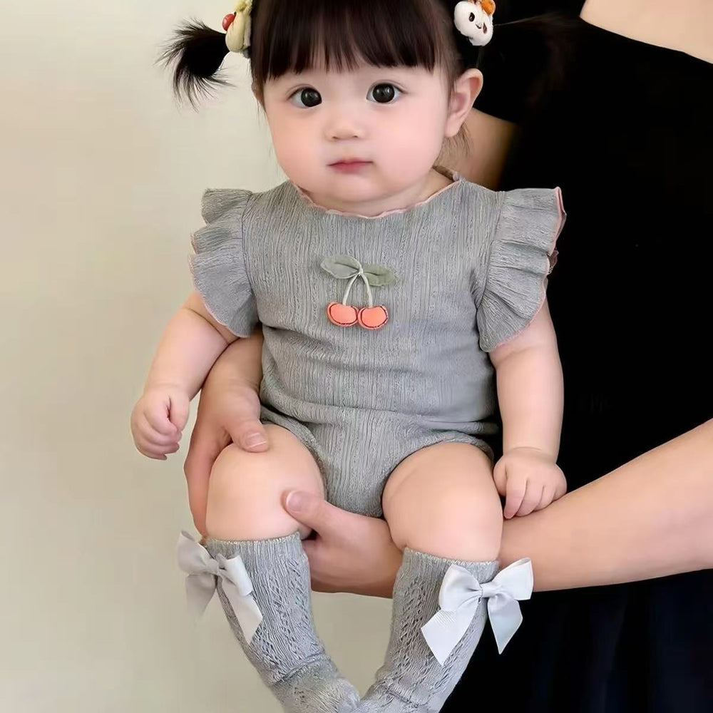 Summer baby bag butt shirt flying sleeves baby girl clothes small monthly age summer thin summer clothes infant bag butt
