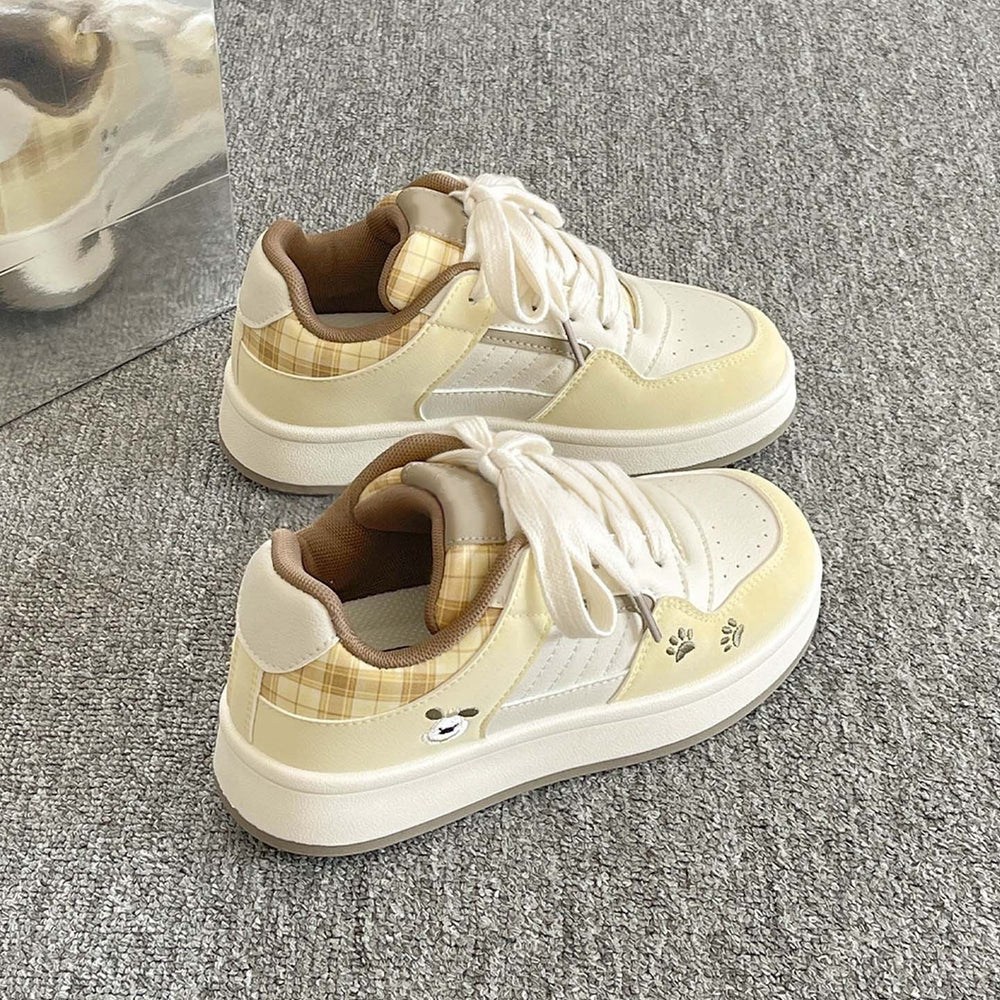 2026 new spring/autumn korean style casual sneakers - factory direct thick-soled white shoes - women's versatile bread shoes for wholesale