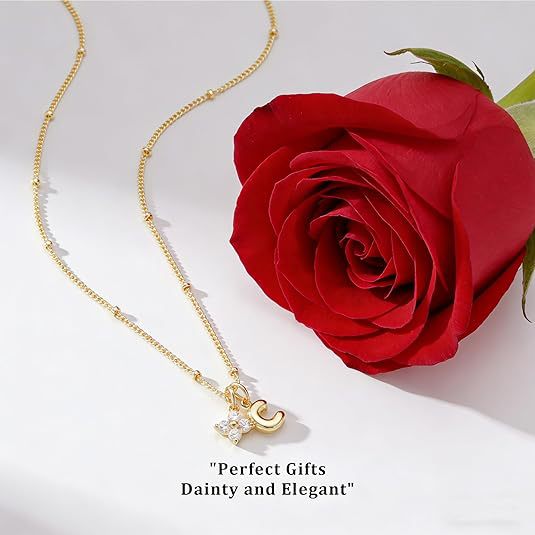 Fashionable and chic 26-letter heart necklace - 14k gold plated, minimalist, versatile, summer accessory for women, understated luxury, niche design