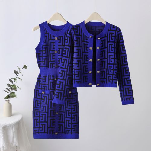 spring/autumn european and american chic tweed-style button-down cardigan and bodycon mini skirt knit two-piece set