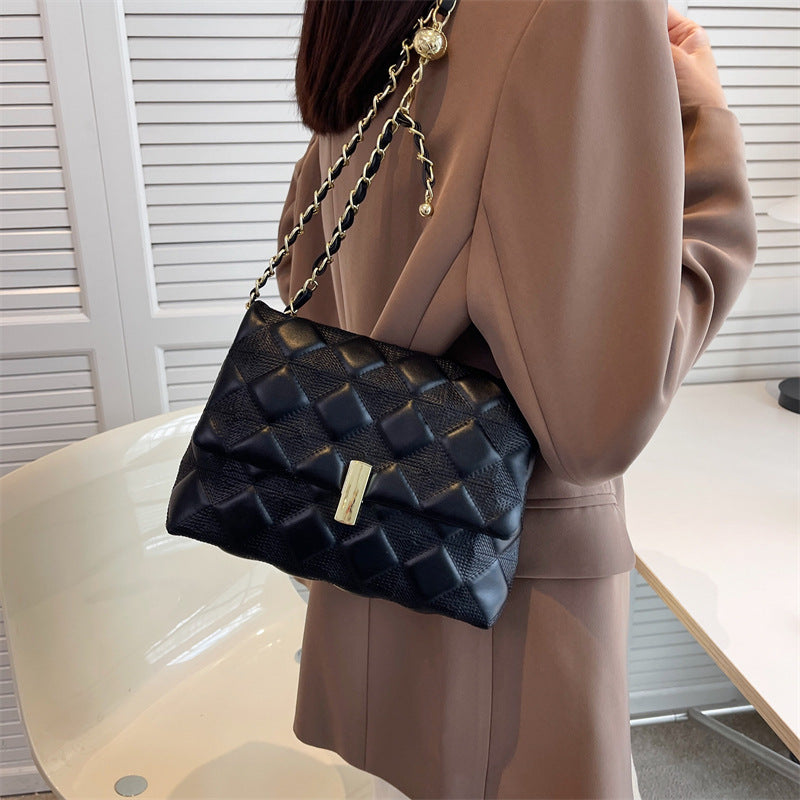 2025 new fashion simple indentation diamond golden ball chain bag versatile single shoulder oblique span women's bag