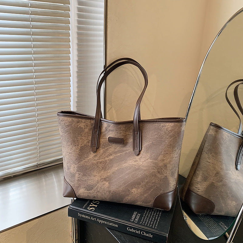 Retro large-capacity handbag bag 2025 winter new fashion leopard print foreign style shoulder bag texture tote bag