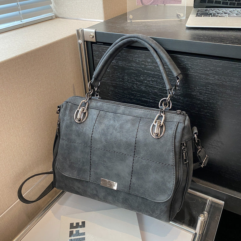 Foreign trade popular bag women's large capacity 2025 new spring and summer versatile matte messenger bag portable commuter tote bag