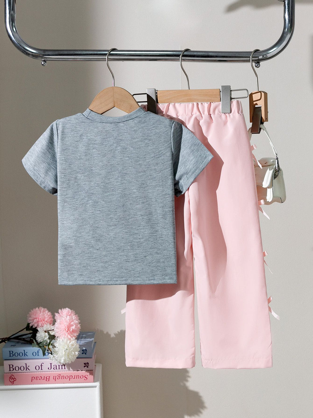 spring/summer new arrival: cross-border girls' collegiate style printed short-sleeve two-piece set with 3d bowknot pants