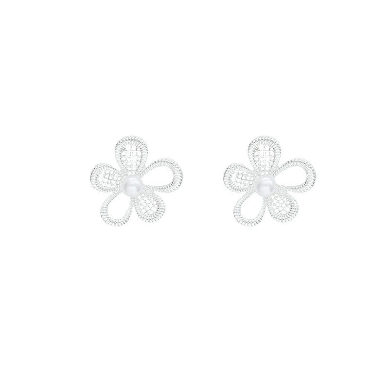 Silver needle korean style lace design hollow flower s family pearl stud earrings women's high-end earrings elegant stud earrings