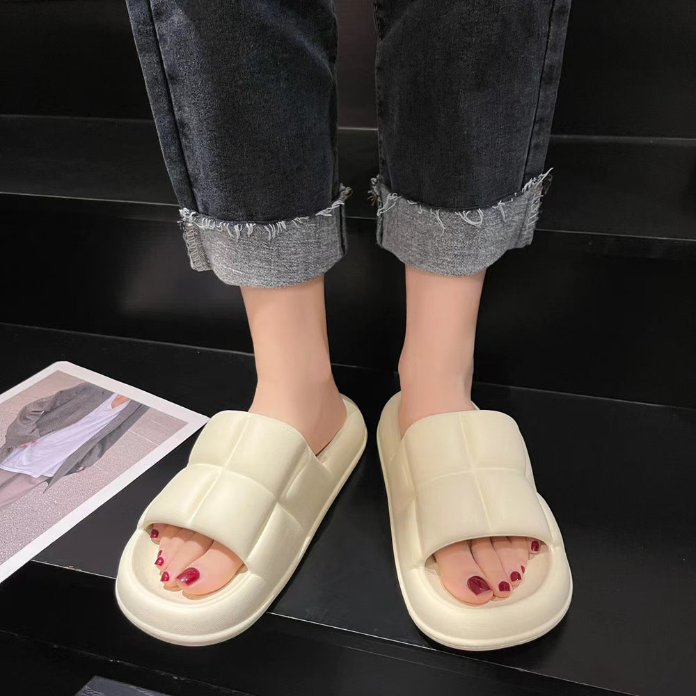 New eva cloud slides: stylish, comfortable, and non-slip summer slippers for women and men. perfect for indoor, bathroom, and outdoor wear. odor-resistant and ideal for couples