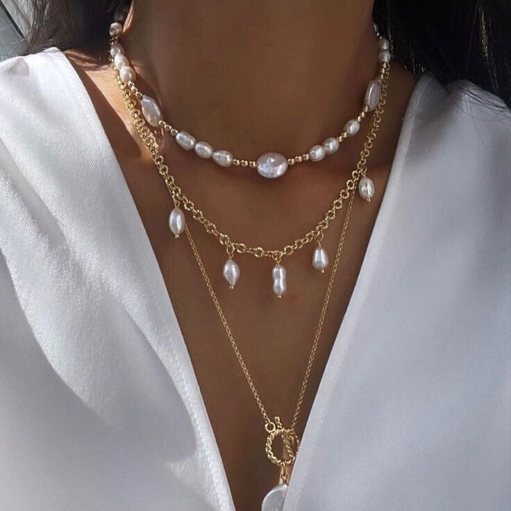 Pearl sweater chain wholesale european and american cross-border light luxury high-end necklace women's french retro stacked long clavicle chain