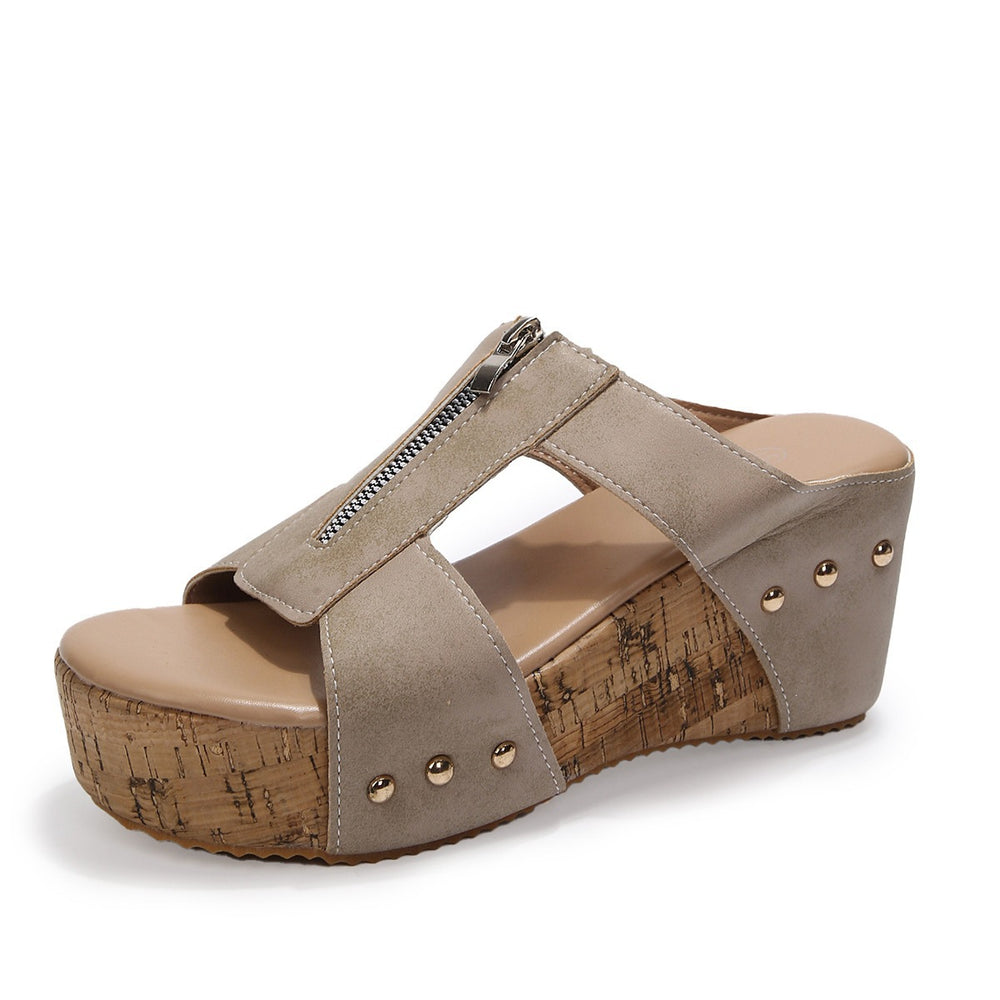 summer new thick-soled cross-border export wedge heel peep-toe slides, plus size women's rivet sandals wholesale