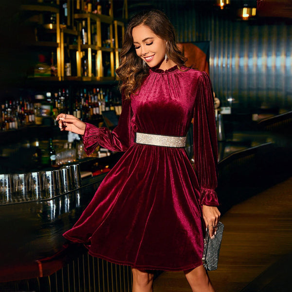 ins new 2024 European and American  velvet party elegant and generous semi-turtleneck waist and thin A skirt