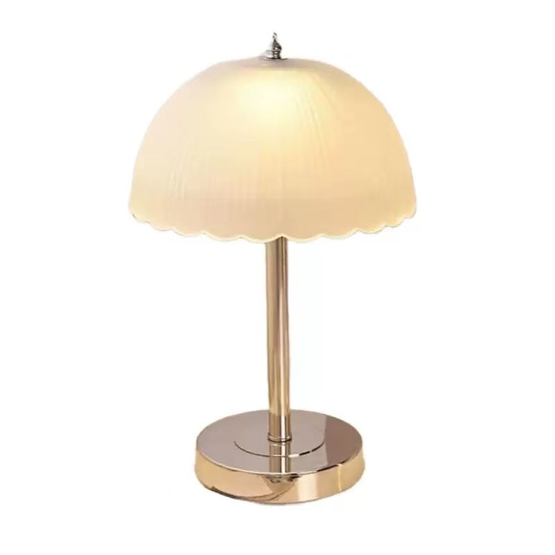 Romantic bedside table lamp for bedrooms, princess-style, minimalist, and subtly luxurious. perfect as a night light or wedding gift. wholesale options available