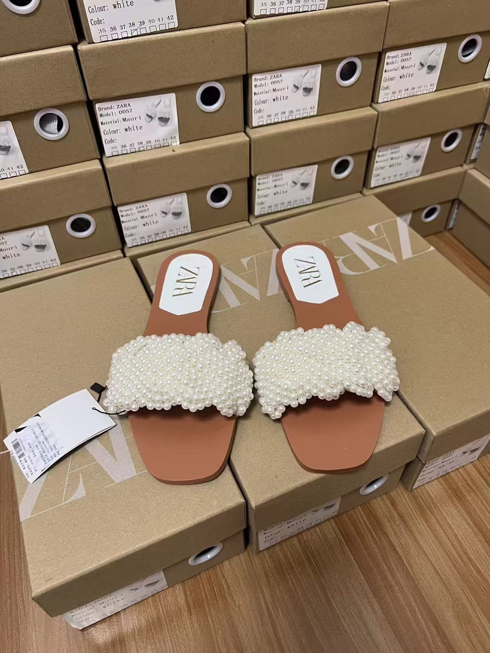2024 summer new women's shoes: faux pearl embellished mules, low heel open toe, versatile casual beach sandals
