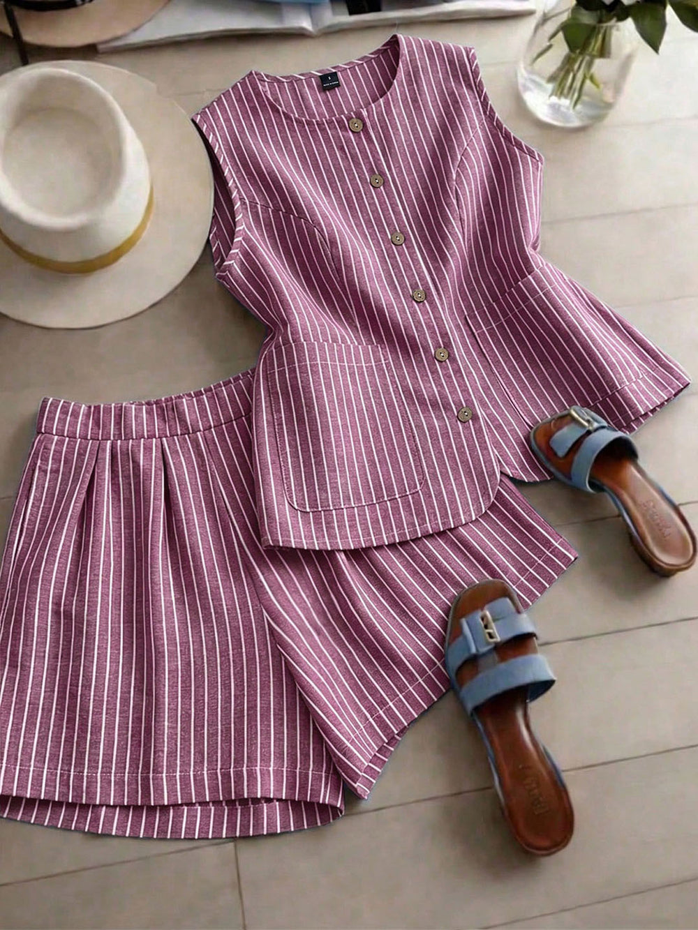 fashion  summer new striped sleeveless top + shorts set - commute & casual two-piece outfit
