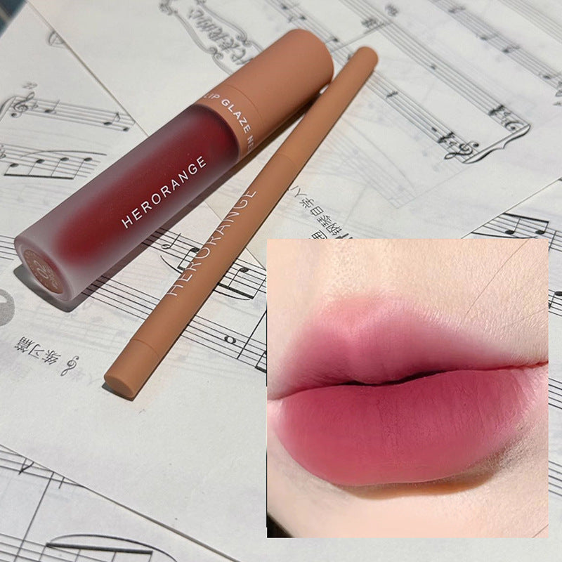 HERORANGE~ A box of two velvet matte lip glaze lip liner sets is not easy to smudge daily white lipstick
