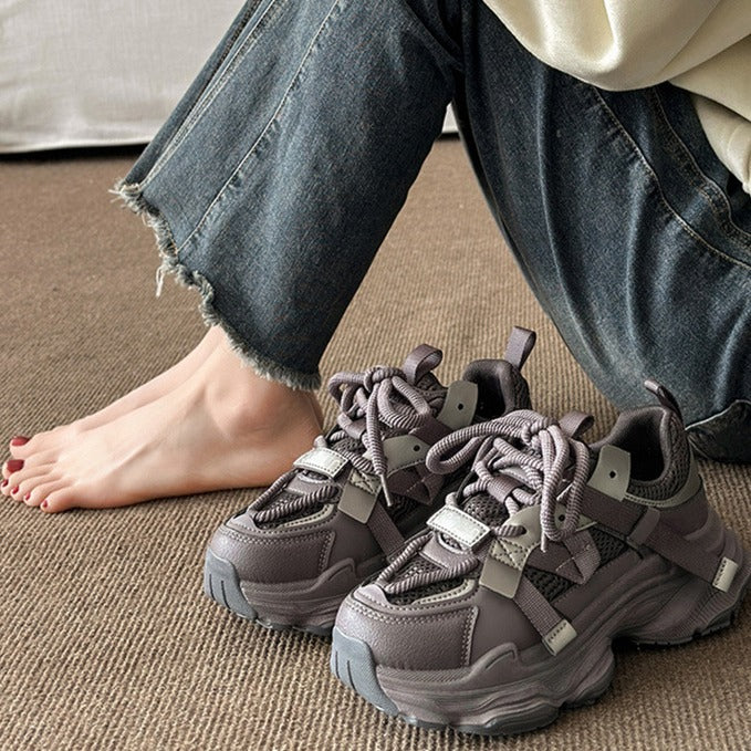 Women's shoes 2026 new arrival: spring's hottest trend, influencer-approved, hong kong style, street-style statement chunky sneakers, versatile platform athletic shoes