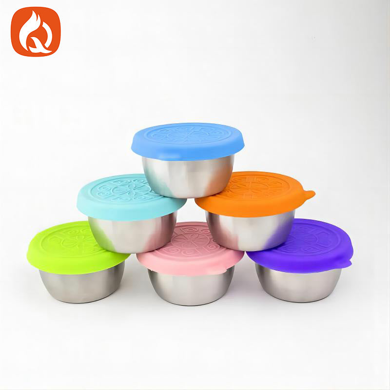 Factory direct supply 304 stainless steel seasoning dish large capacity sauce cup 50ml dipping dish with silicone cover wholesale